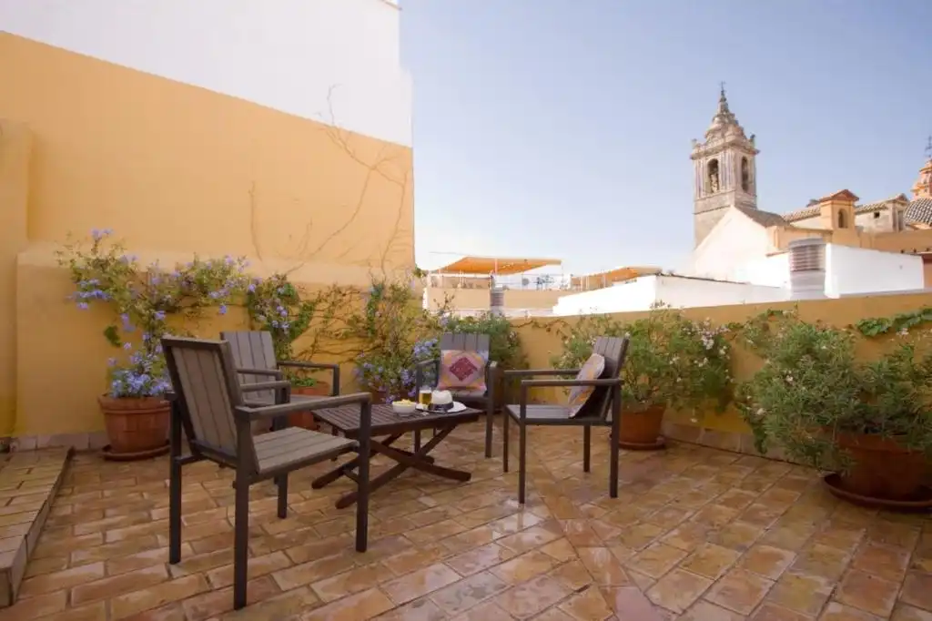 Wohnung mit Pool zur Miete in Casco Antiguo