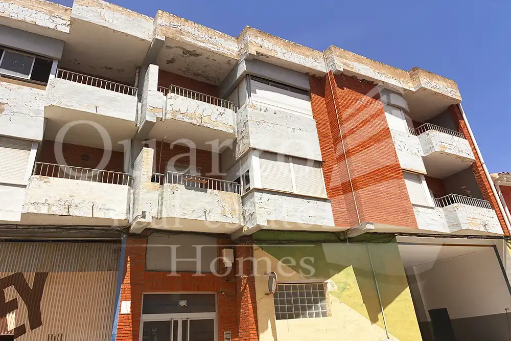 Vista exterior de Piso en venta en Tobarra