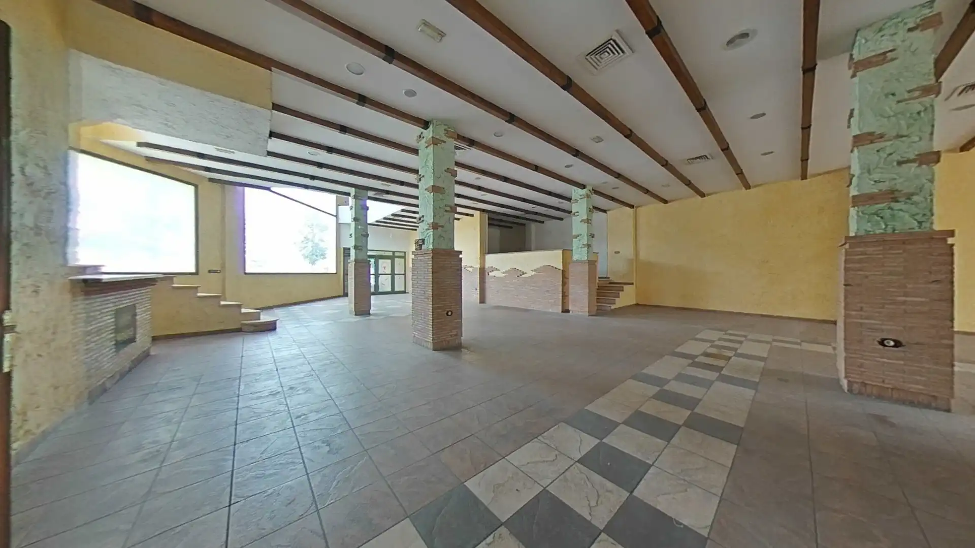 Local comercial en venda a GOYA, imagen 2