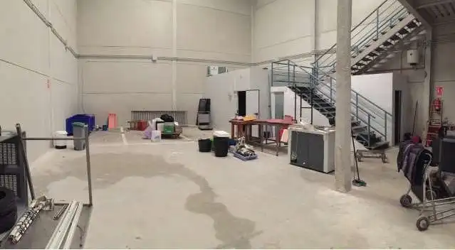 Nave industrial en venta en La Paz