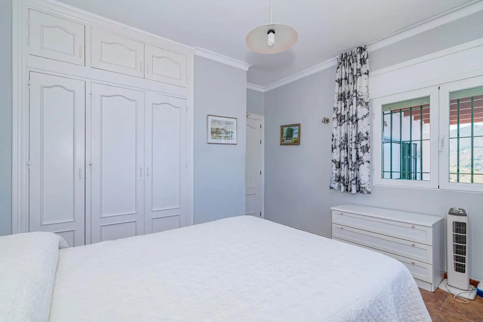 Habitación de Casa o chalet en venta en Almuñécar con Terraza y Piscina