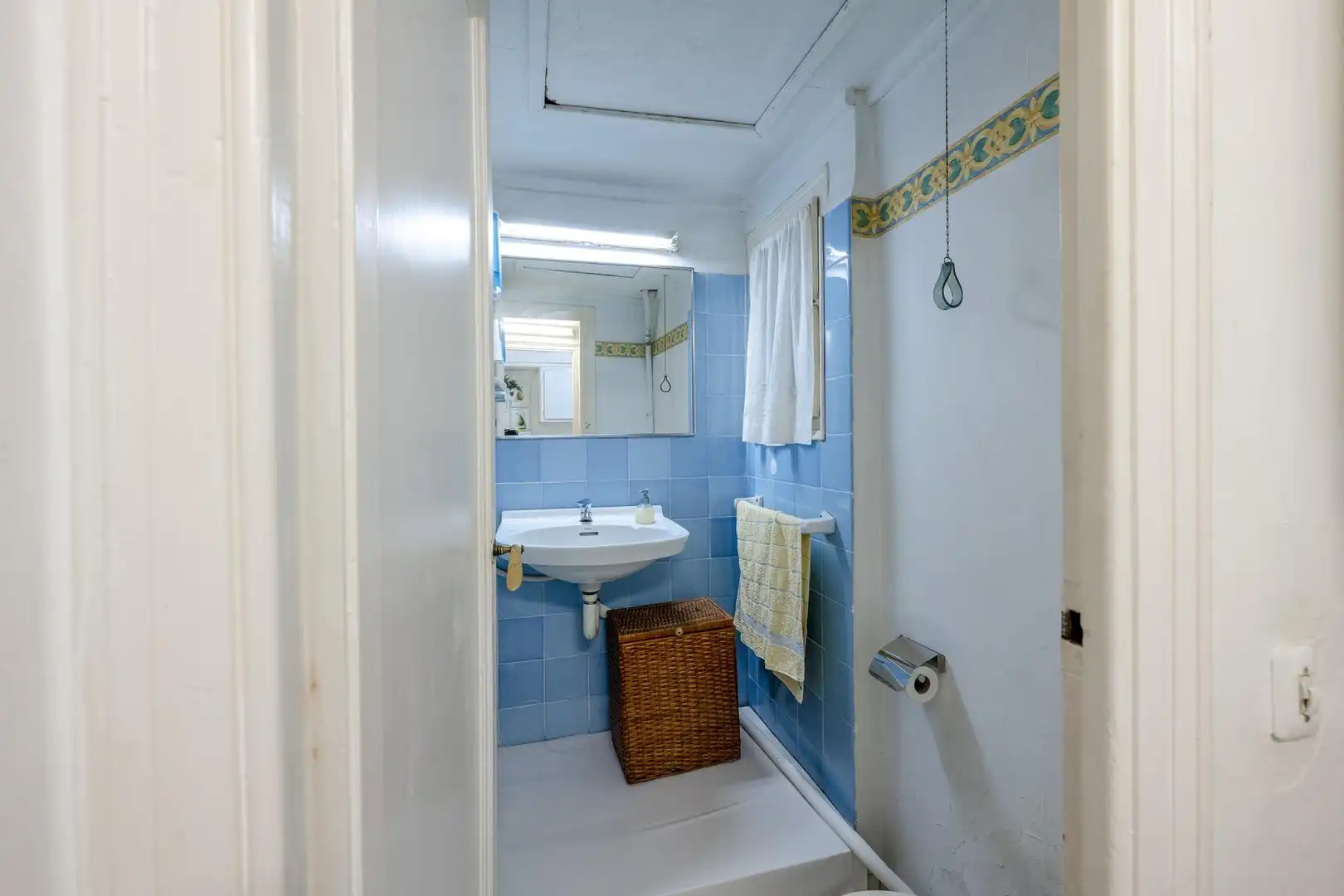 Baño de Ático en venta en Barcelona con Terraza y Trastero