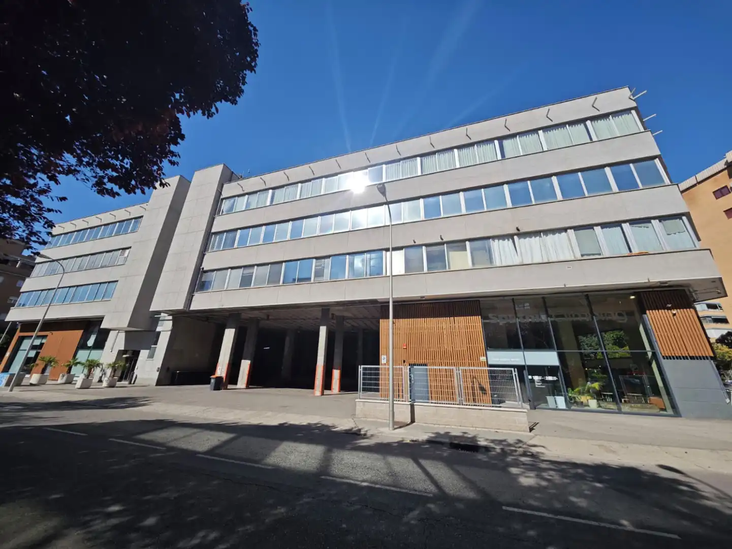 Exterior view of Industrial buildings for sale in Madrid