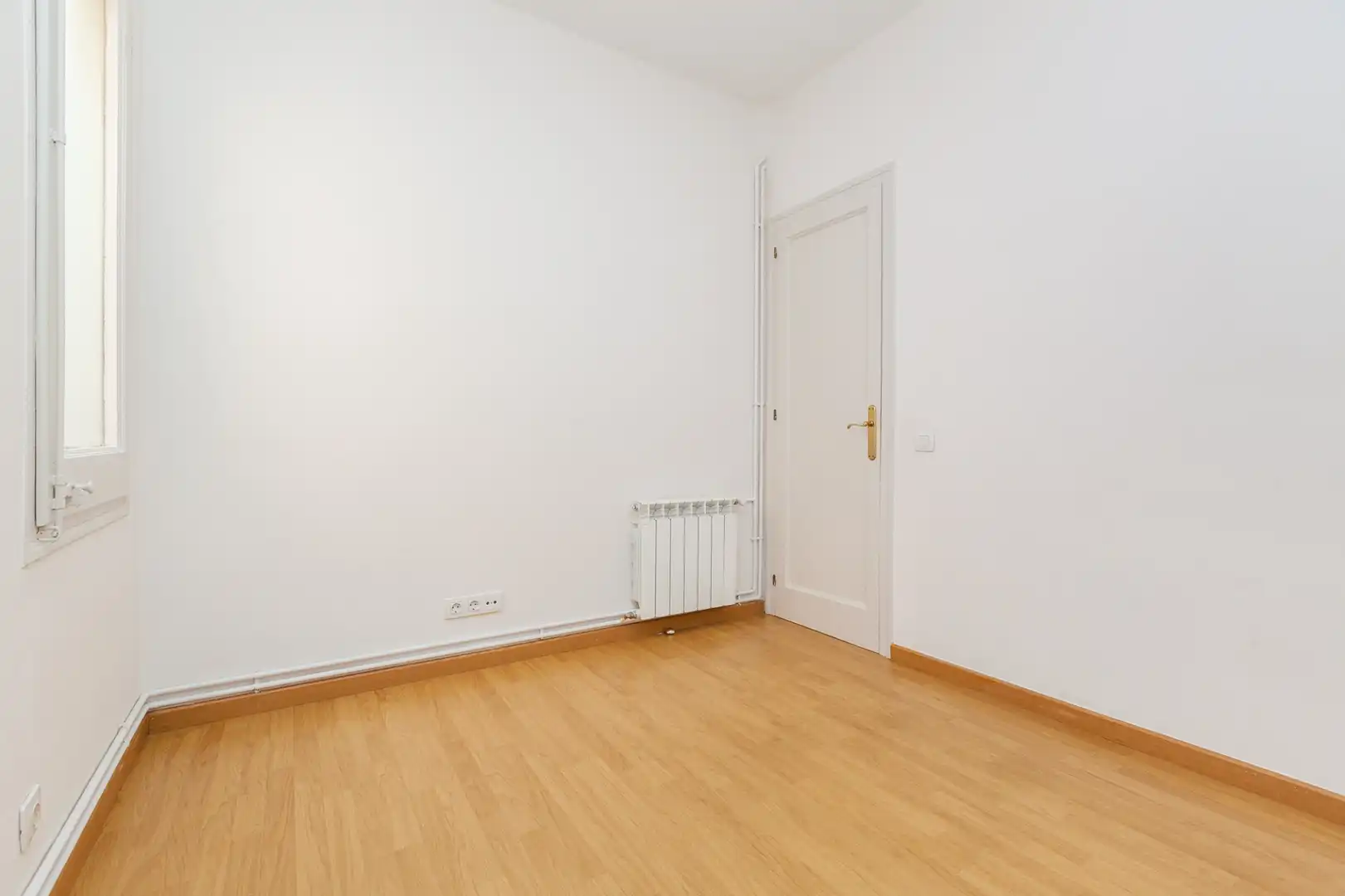 Wohnung zur Miete in Carrer de Casanova, L'Antiga Esquerra de l'Eixample