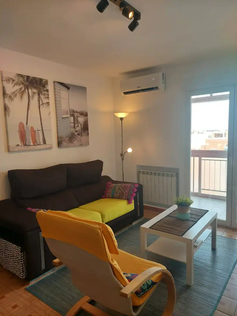 Living room of Flat for sale in Alcalá de Henares  with Air Conditioner, Heating and Terrace