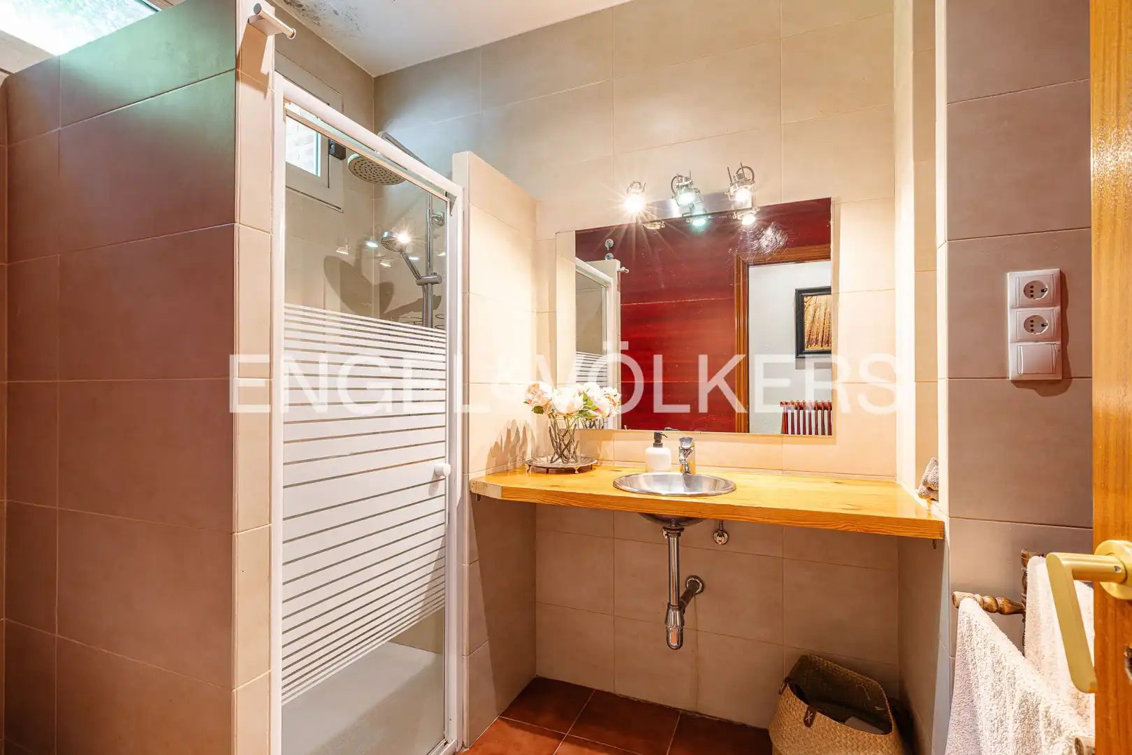 Baño de Casa o chalet en venta en Majadahonda con Aire acondicionado, Calefacción y Jardín privado
