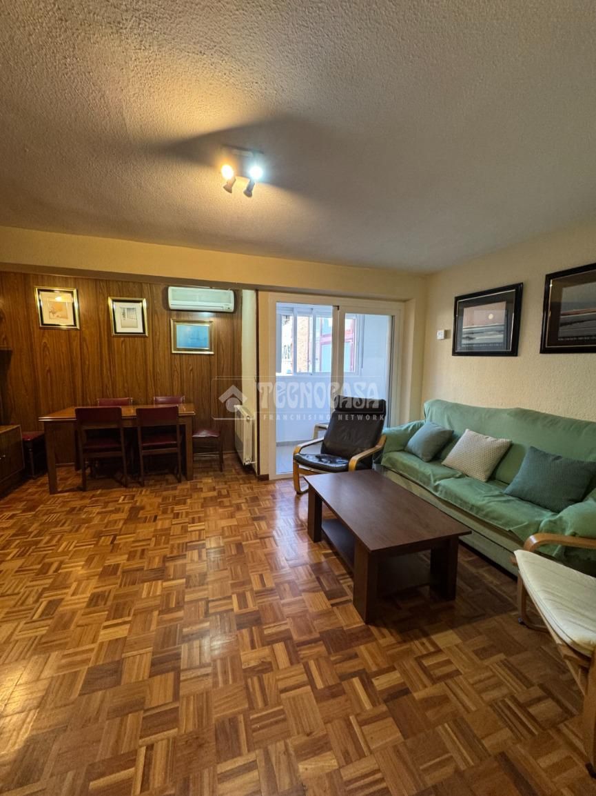 Living room of Flat for sale in  Madrid Capital  with Air Conditioner, Heating and Terrace