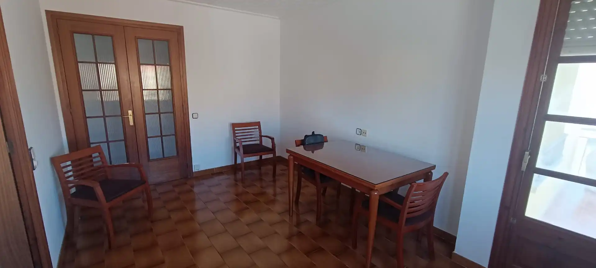 Comedor de Piso en venta en Sant Celoni con Calefacción, Terraza y Horno