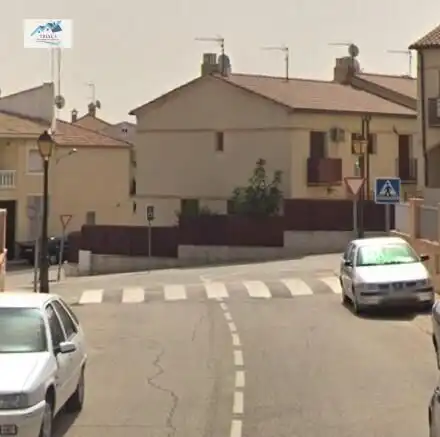 Casa amb jardí en venda a Calle MADROÑO, imagen 2