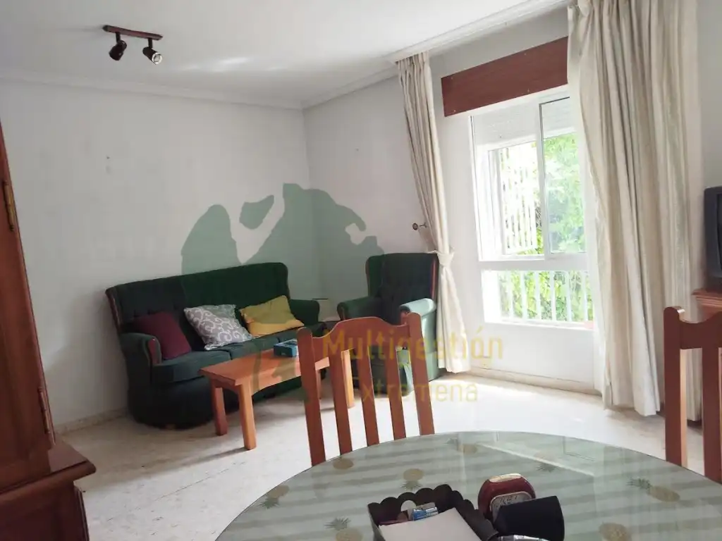 Sala de estar de Apartamento en venta en Cáceres