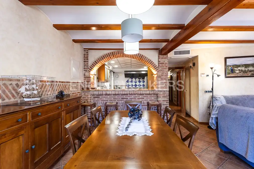 Dining room of Houses for sale in Alcublas  with Air Conditioner, Heating and Terrace