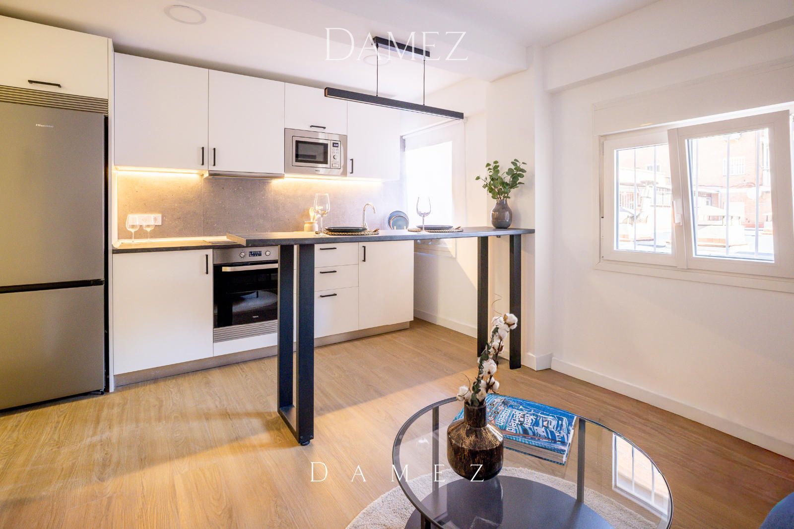 Exterior view of Flat for sale in  Madrid Capital  with Air Conditioner, Heating and Alarm