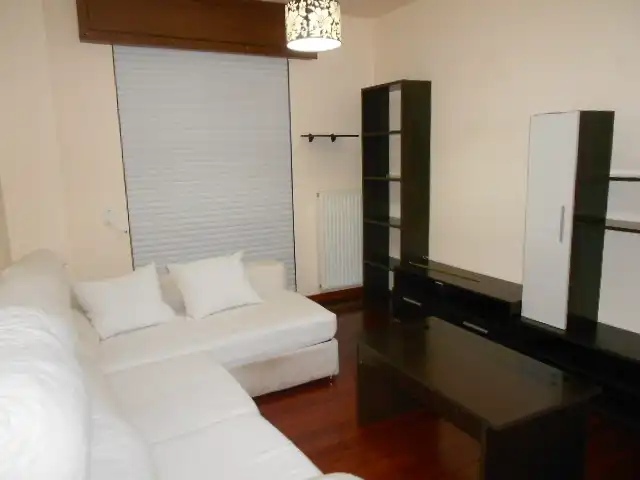 Sala d'estar de Pis de lloguer en Ames amb Calefacció, Terrassa i Traster