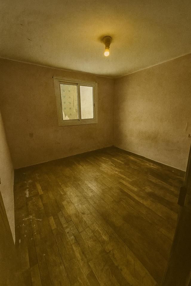 Dormitori de Planta baixa en venda en L'Hospitalet de Llobregat amb Parquet