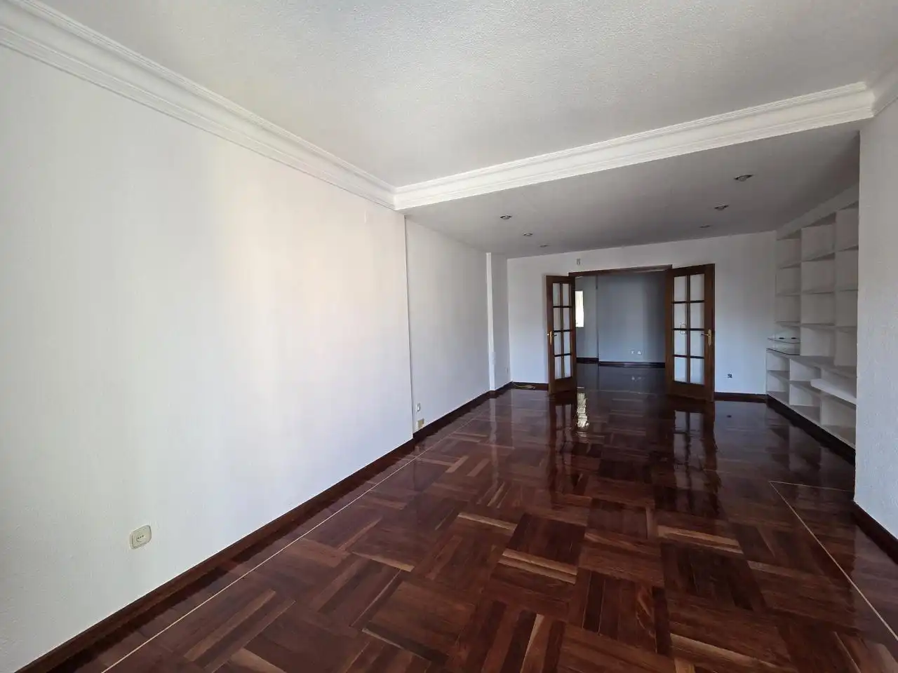 Wohnung zur Miete in Calle de Cavanilles, Pacífico