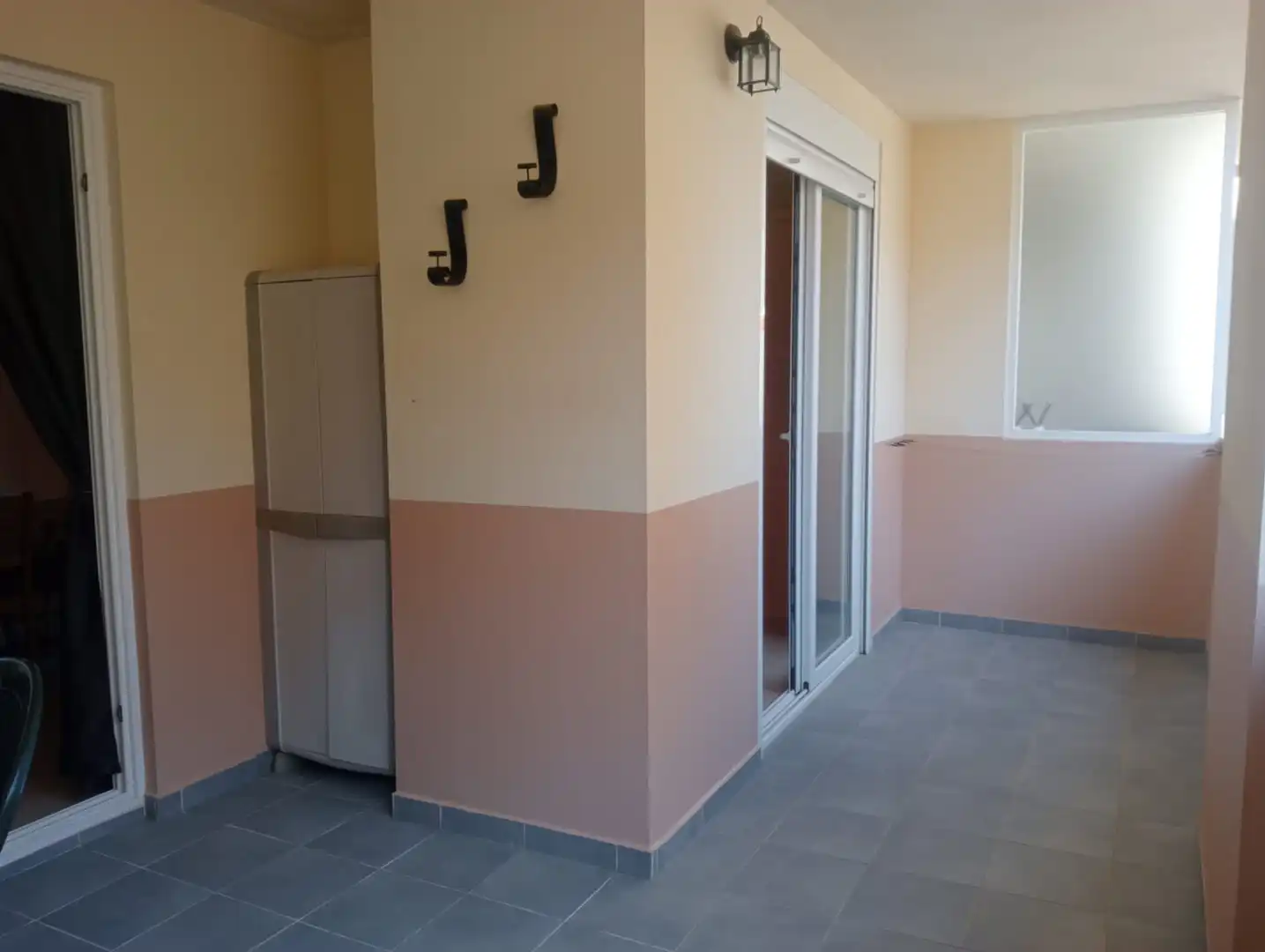 Terrasse von Wohnung zur Miete in Fuengirola mit Terrasse, Möbliert und Ofen
