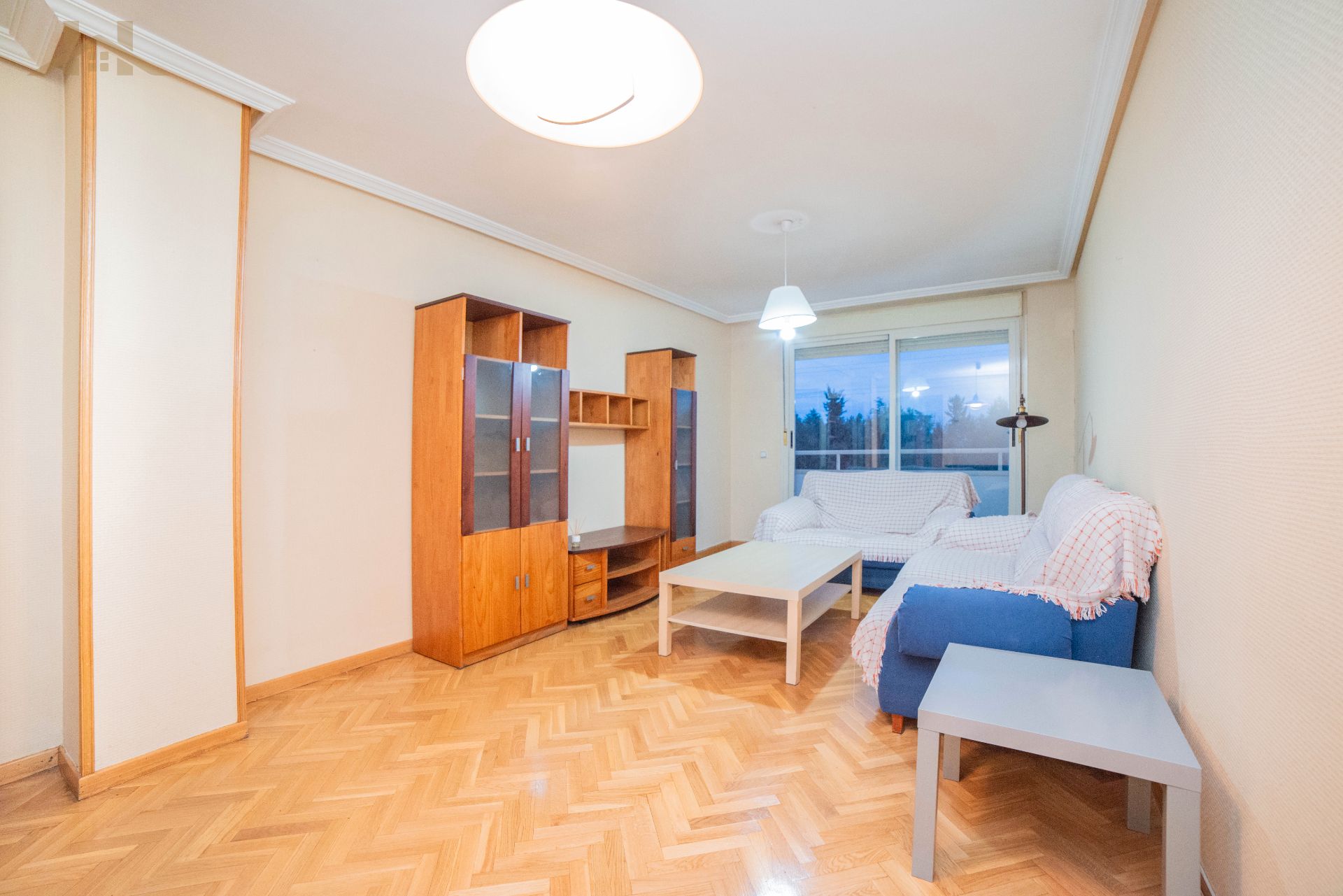 Living room of Flat for sale in Fuenlabrada  with Heating, Parquet flooring and Terrace