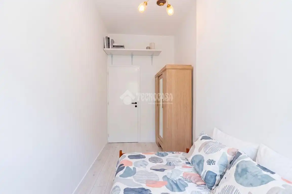 Habitación de Piso en venta en Madrid con Calefacción y Amueblado