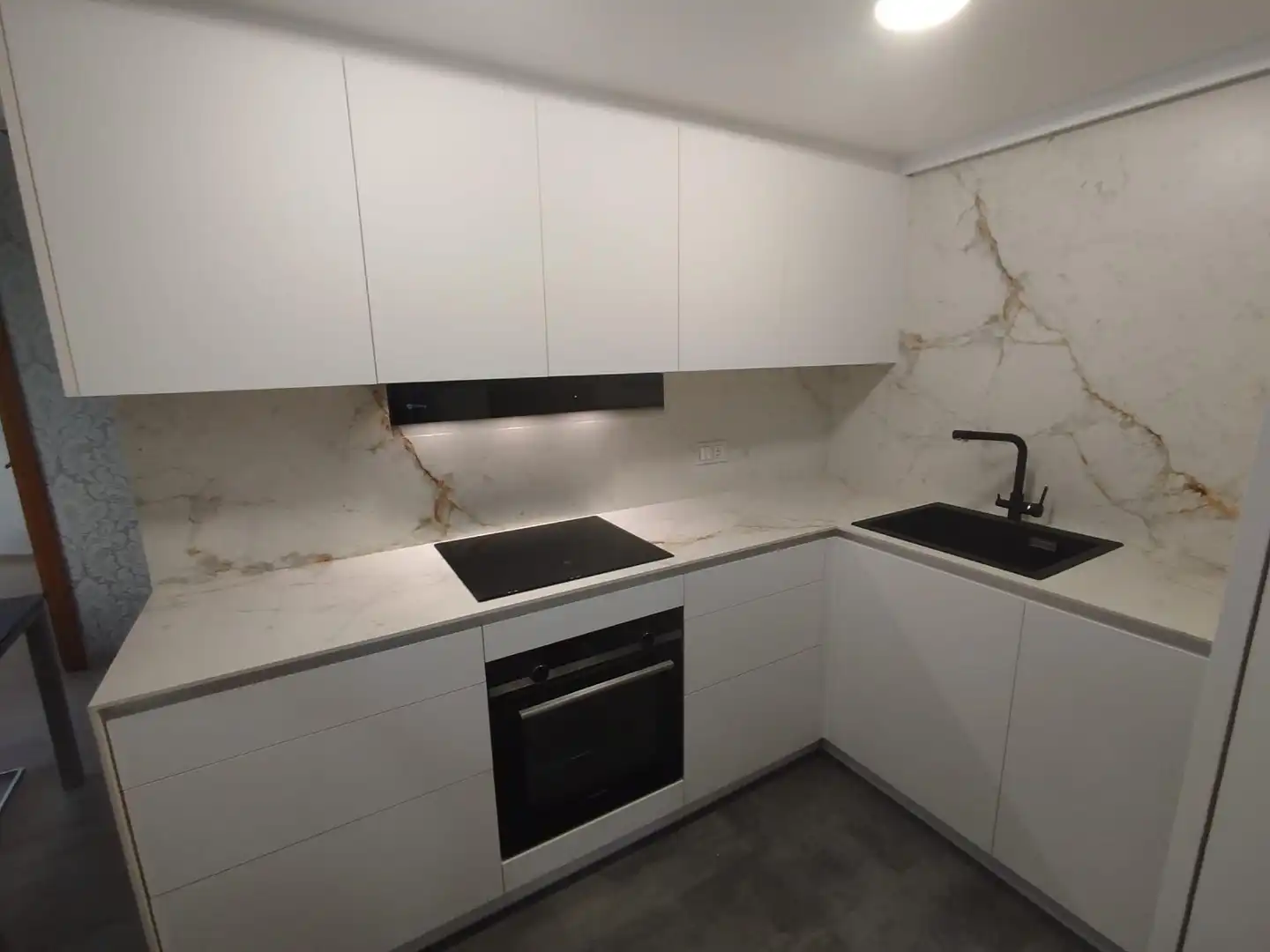 Kitchen of Flat for rent in Manresa  with Air Conditioner, Heating and Storage room