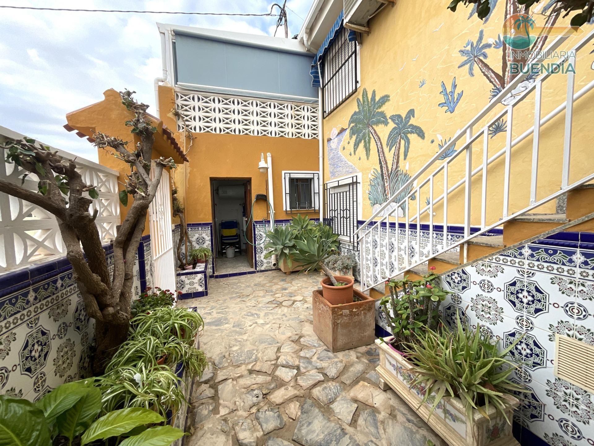Vista exterior de Apartament en venda en Mazarrón amb Aire condicionat, Calefacció i Jardí privat