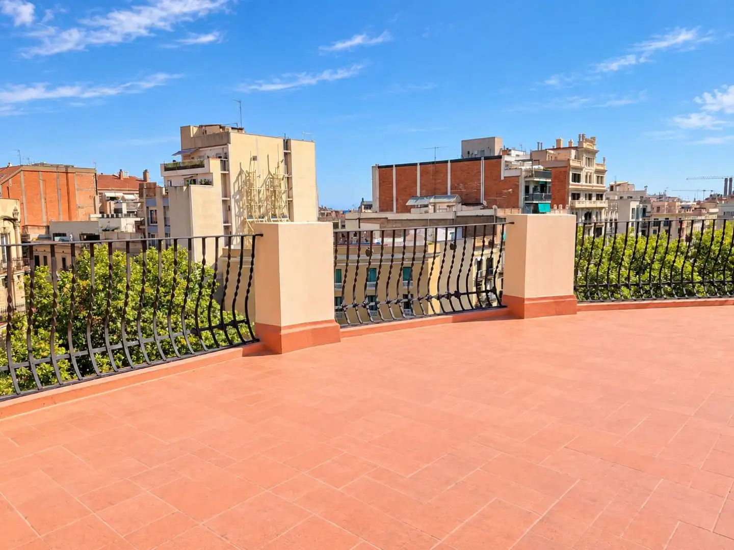 Piso en venta en Carrer del Comte D'urgell, 23, Sant Antoni