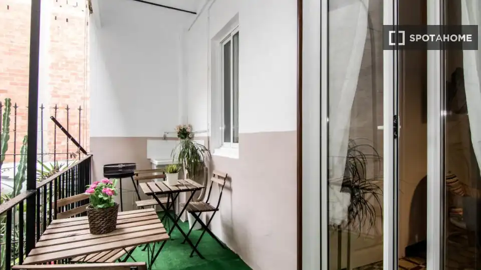 Balcony of Flat for rent in L'Hospitalet de Llobregat  with Air Conditioner, Heating and Furnished