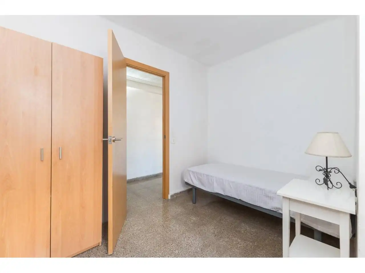 Habitación de Piso en venta en Valencia con Aire acondicionado y Balcón