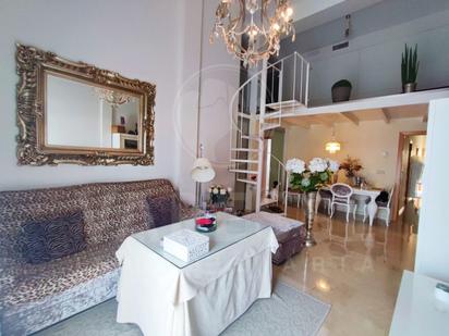 Living room of Flat for sale in  Sevilla Capital