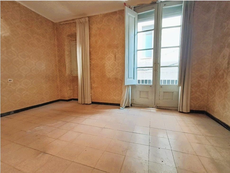 Dormitori de Pis en venda en Mataró amb Terrassa