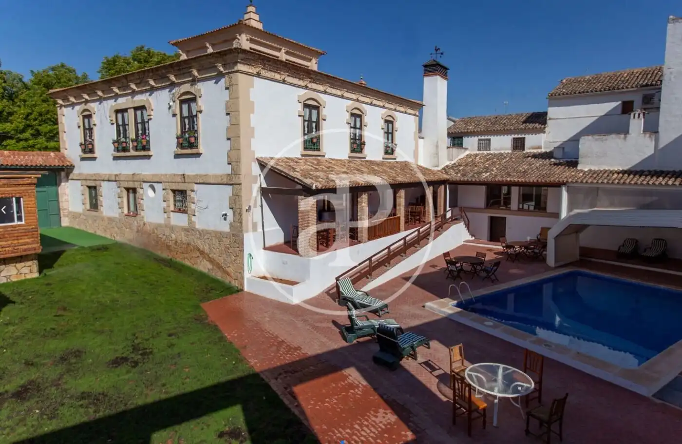 Exterior view of Country homes for sale in Utiel  with Air Conditioner, Heating and Private garden