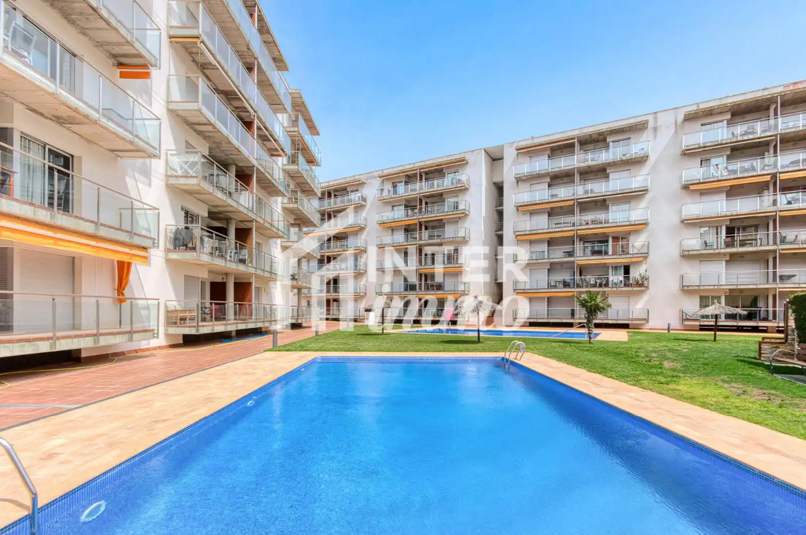 Apartament amb piscina en venda a Avenida Santa Margarida 9 9, imagen 2