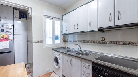 Foto 3 de Pis en venda a Plaza del Duque de San Pedro de Galatino, Crta. De la Sierra, Granada