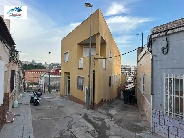 Pis en venda a Calle REMEDIOS - SANTA LUCIA