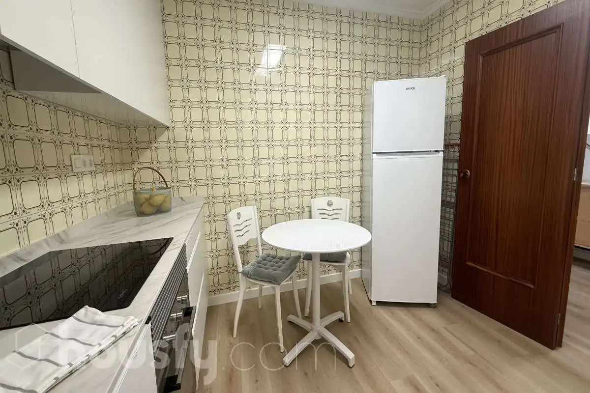 Wohnung zur Miete in Calle Caballero de Rodas, Las Piscinas Naturales