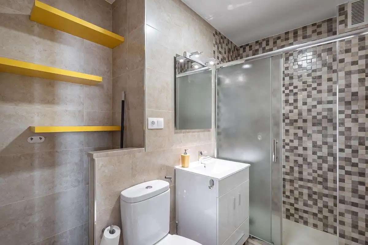 Appartement avec terrasse à louer à Genil, imagen 18