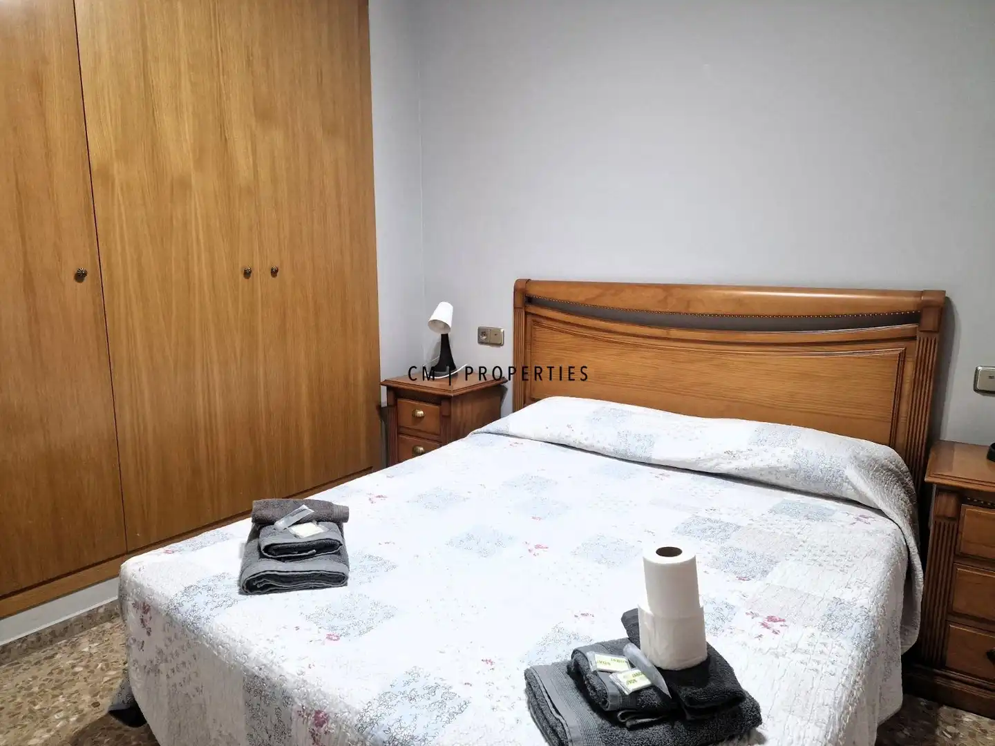 Dormitori de Pis de lloguer en Valencia amb Aire condicionat, Calefacció i Terrassa