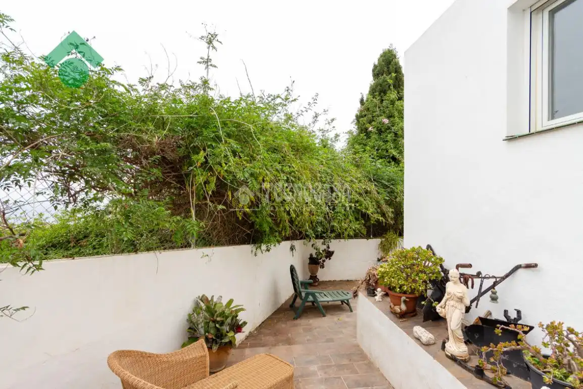 Jardín de Casa adosada en venta en Nerja con Aire acondicionado, Terraza y Balcón