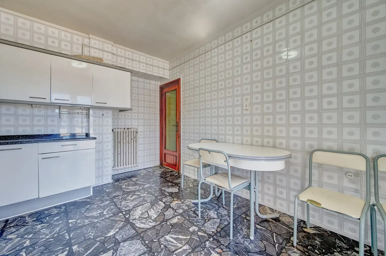 Cocina de Piso en venta en  Pamplona / Iruña con Calefacción, Terraza y Balcón