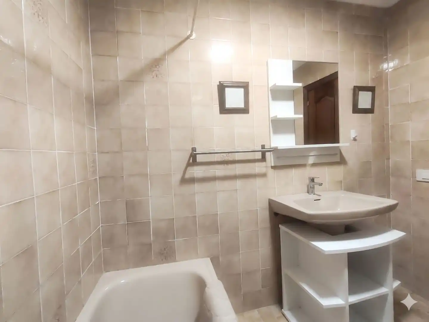 Baño de Piso en venta en Llanera con Calefacción y Piscina