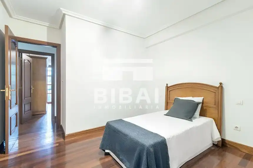 Habitación de Piso en venta en Arrasate / Mondragón con Calefacción y Balcón