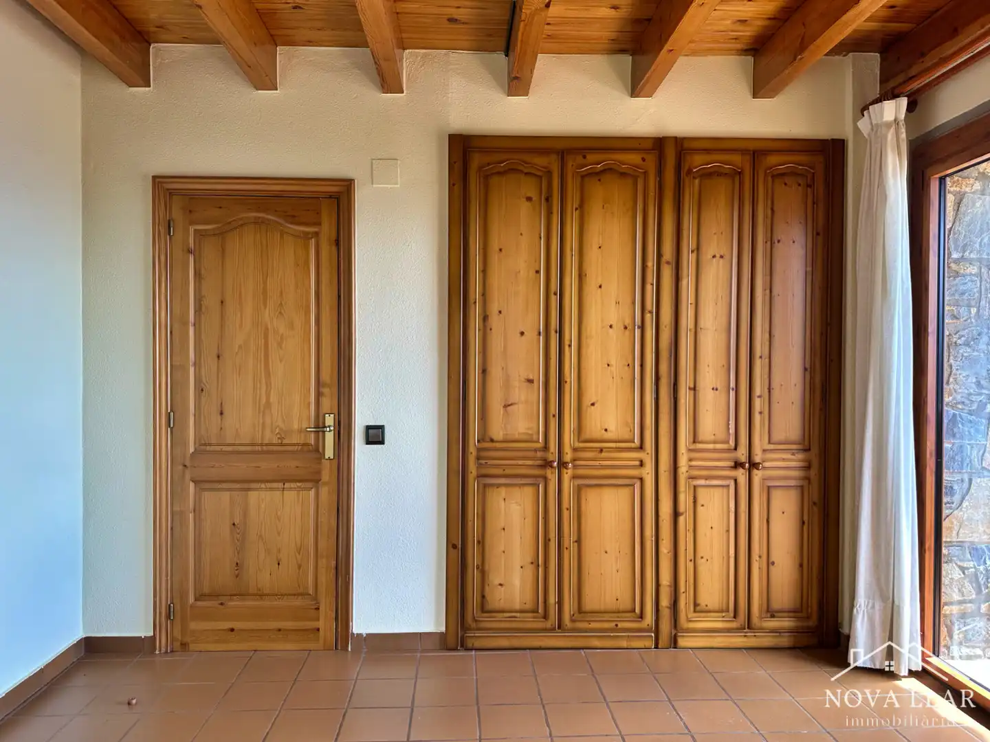 Einfamilien-Reihenhaus zum Verkauf in Vilallonga de Ter mit Heizung, Privatgarten und Terrasse