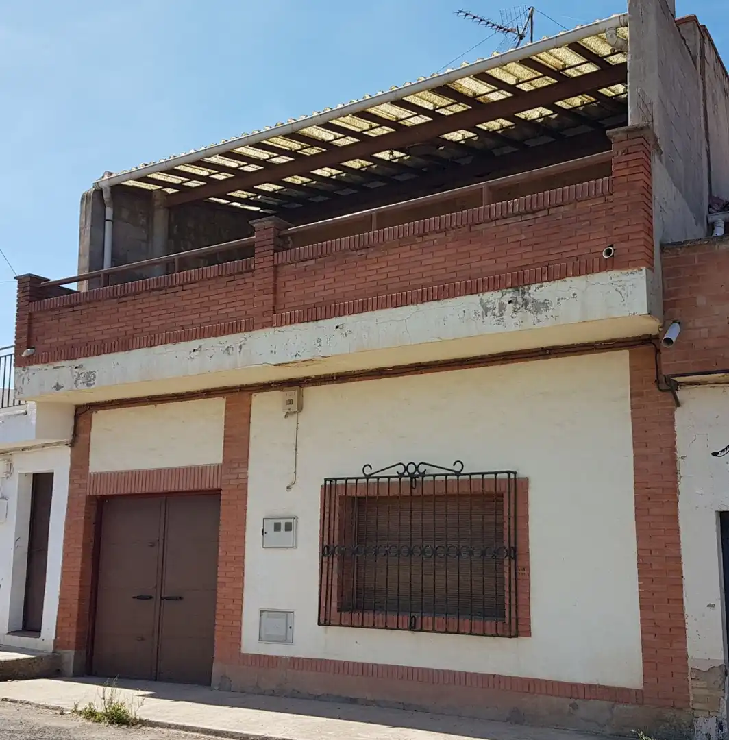 Vista exterior de Terreno en venta en Lardero