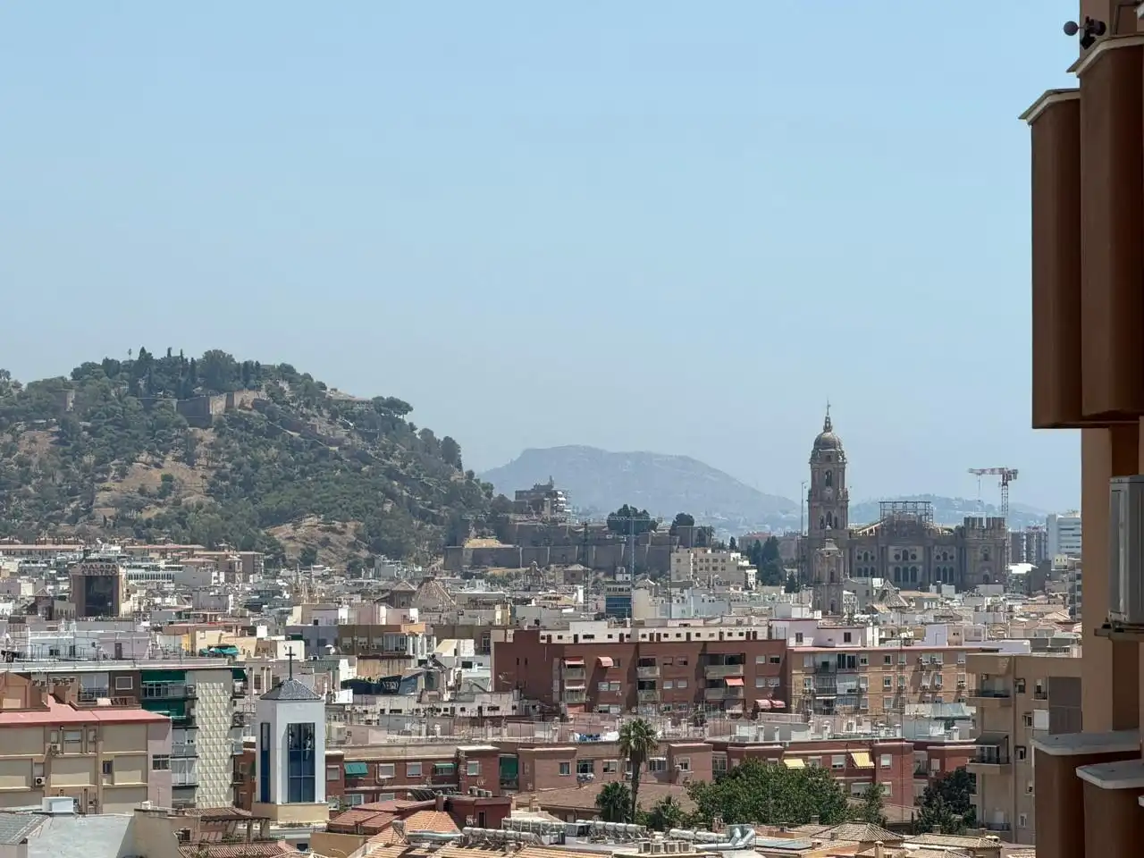 Vista exterior de Pis en venda en Málaga amb Traster