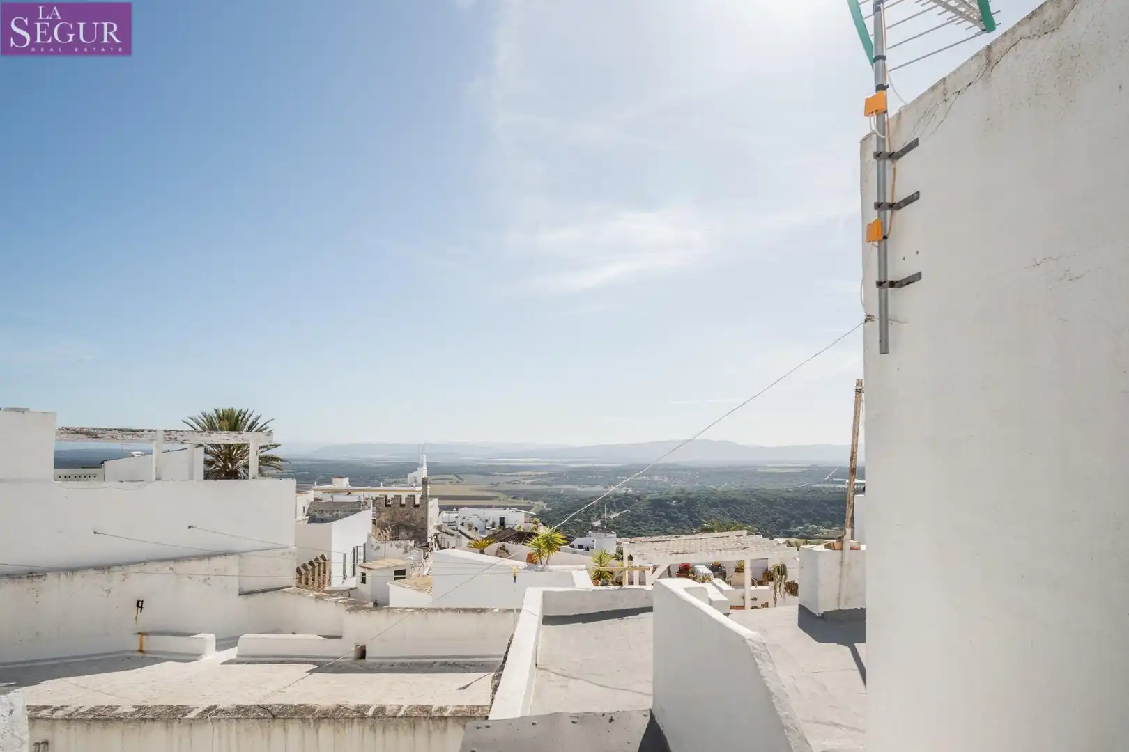 Vista exterior de Casa o chalet en venta en Vejer de la Frontera con Terraza y Amueblado