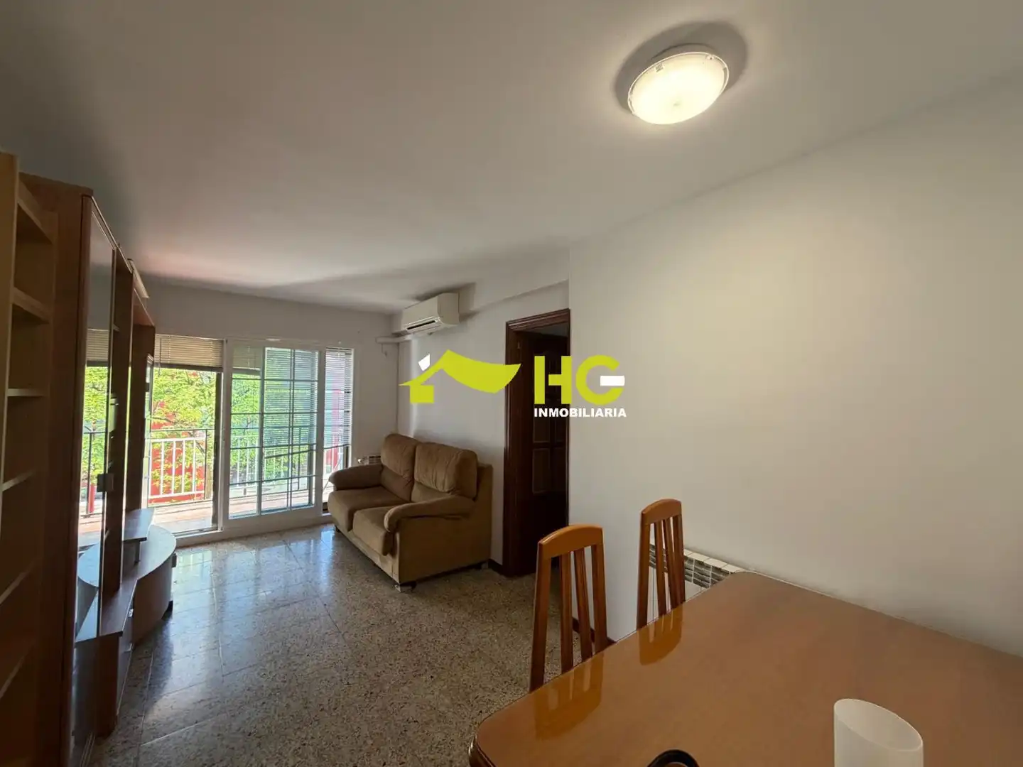 Vista exterior de Piso en venta en Móstoles con Aire acondicionado y Calefacción