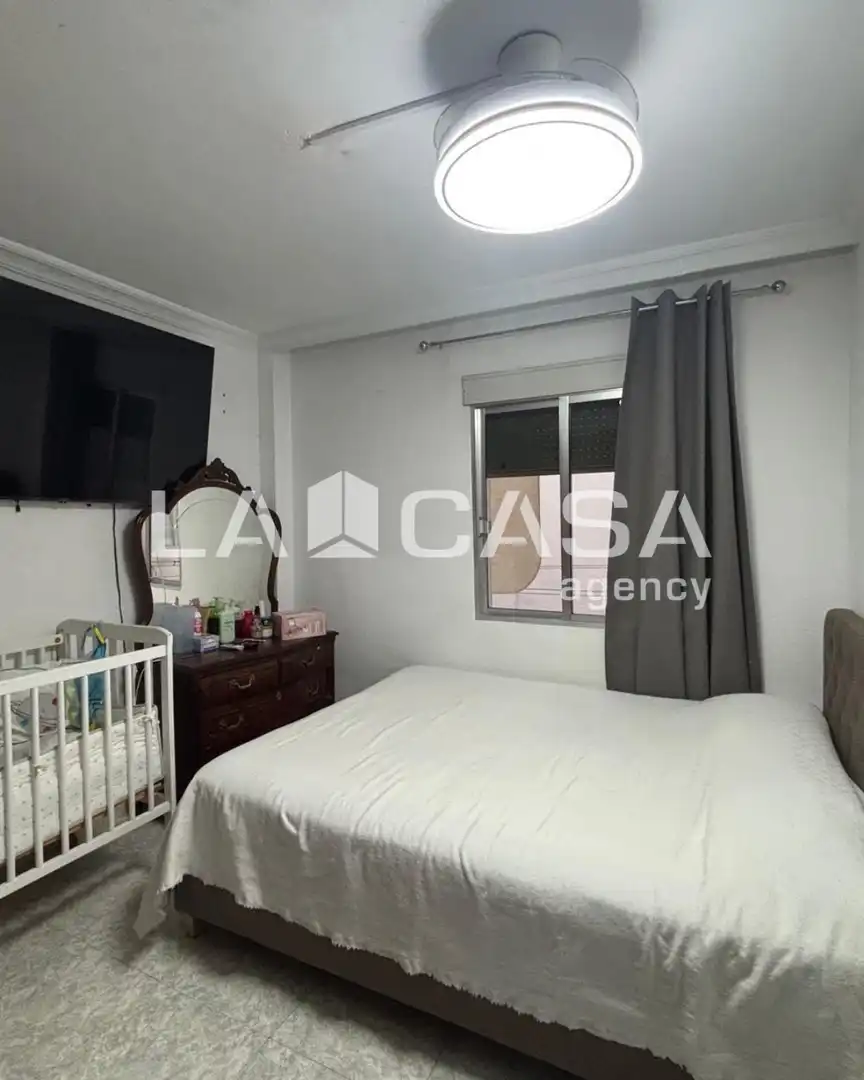 Habitación de Piso en venta en  Sevilla Capital con Terraza