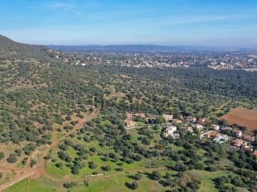 Terreny residencial en venda a Periurbano Oeste - Sierra