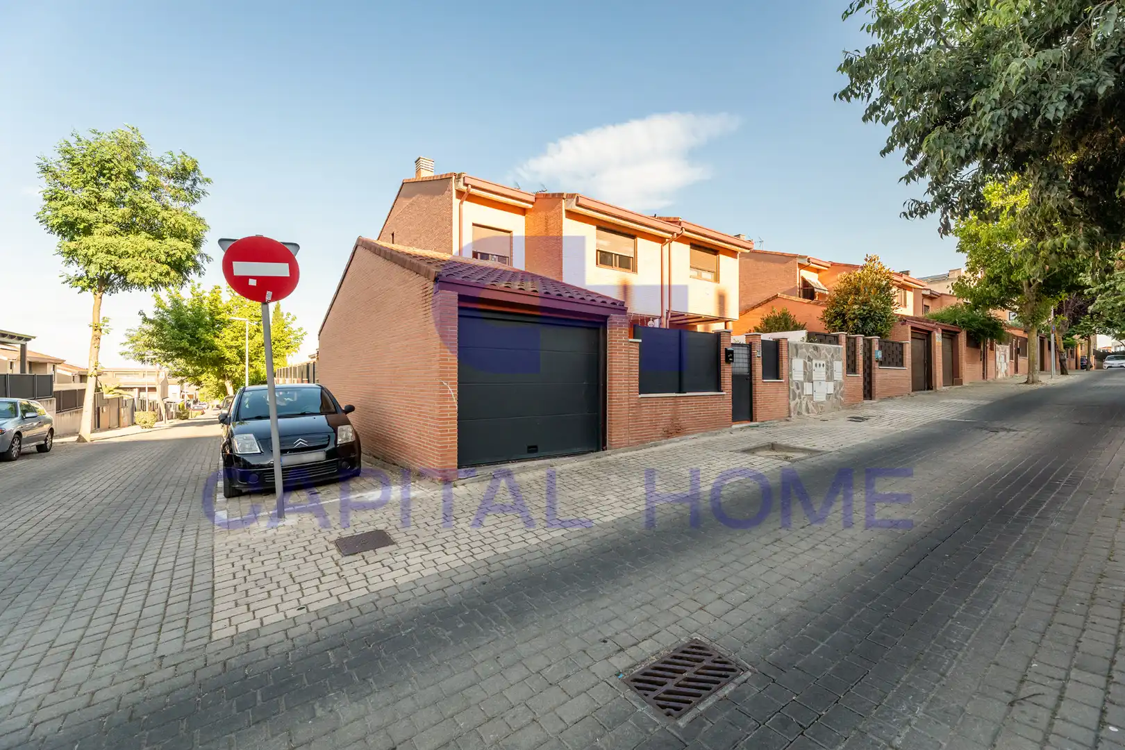 Exterior view of Detached homes for sale in Navalcarnero  with Air Conditioner, Heating and Private garden