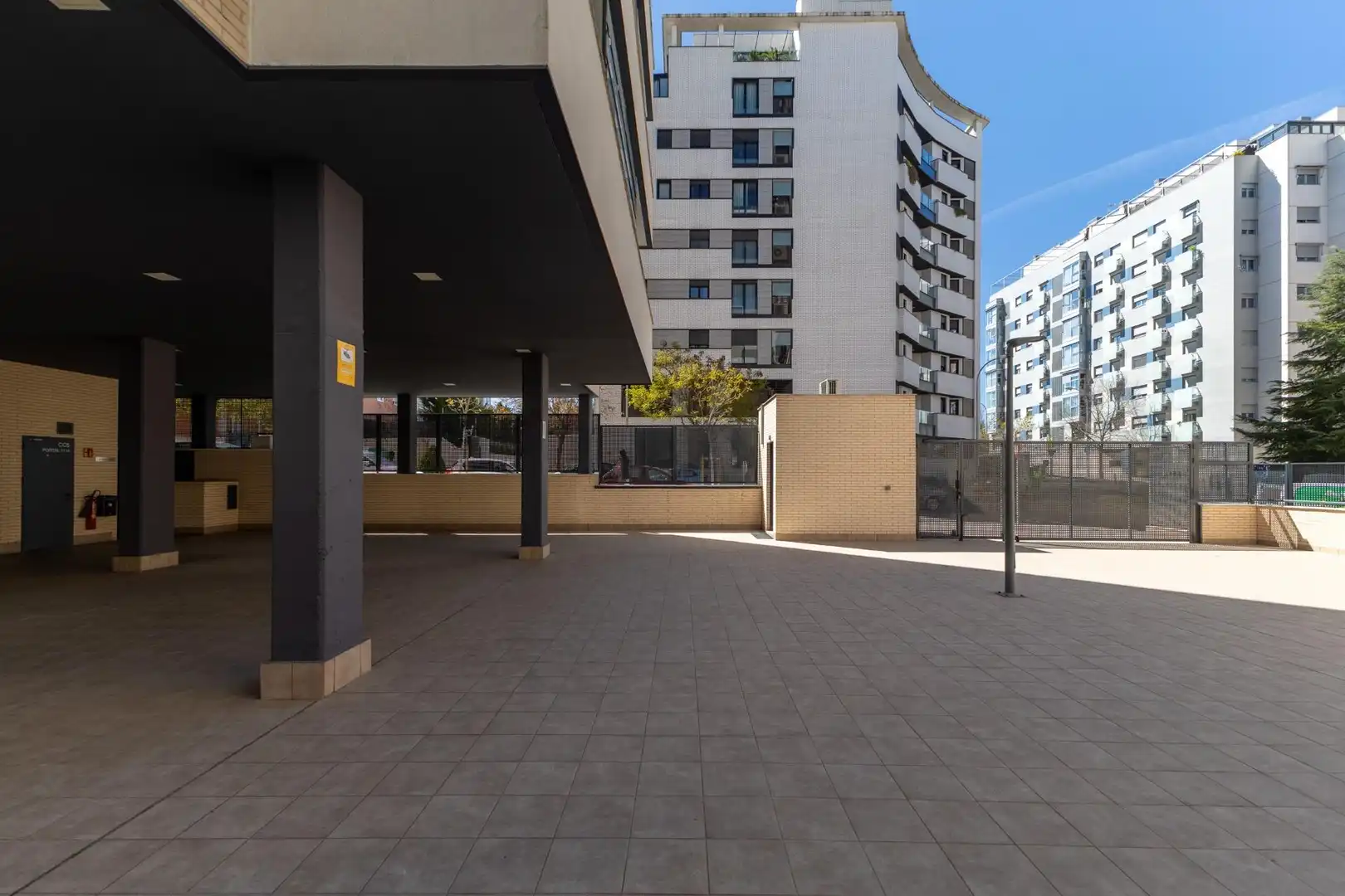 Vista exterior de Piso en venta en Madrid con Aire acondicionado, Calefacción y Terraza