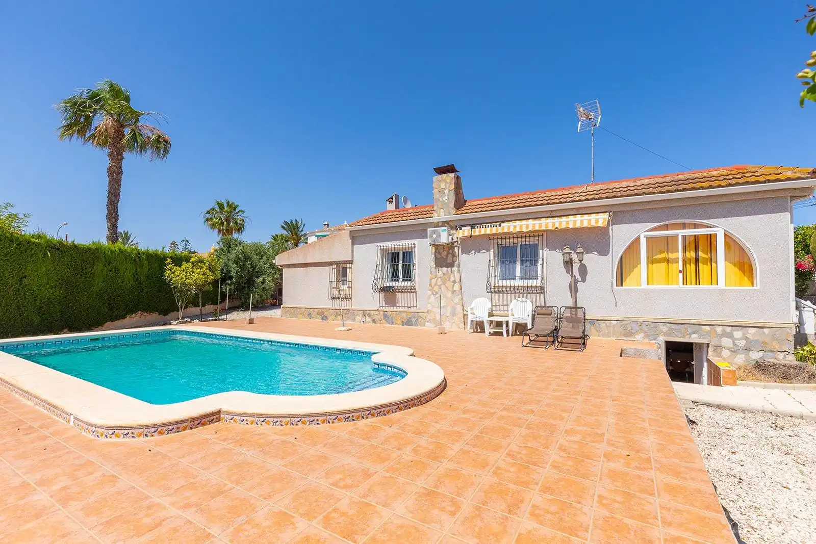 Vista exterior de Casa o chalet en venta en Rojales con Calefacción